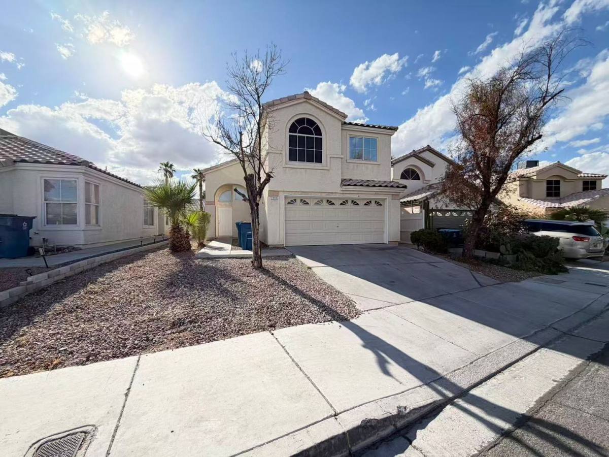 House for rent at 1909 Navajo Lake Way, Las Vegas, NV 89128