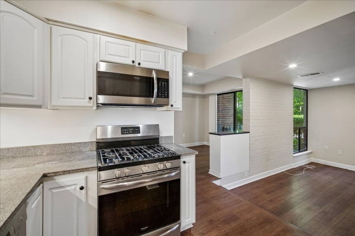 Condo for rent at 9907 Blundon Dr #5-103, Silver Spring, MD 20902