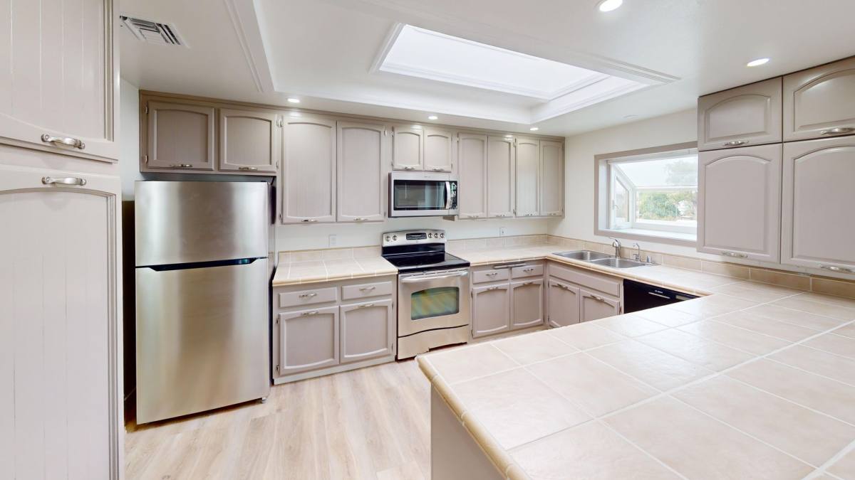 House for rent at 325 E Ave, Coronado, CA 92118