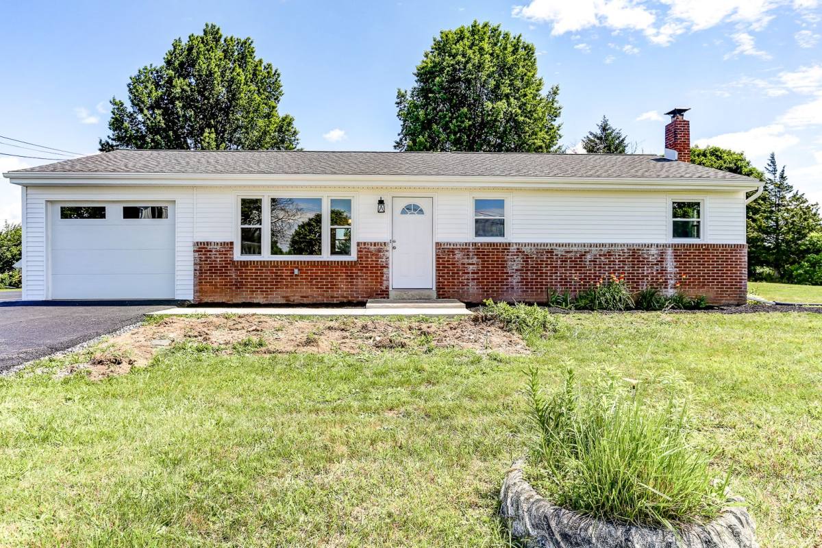 House for rent at 224 Hershey Rd, Hummelstown, PA 17036