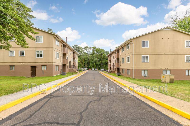 Apartment for rent at 129 Green St #7, Warrenton, VA 20186