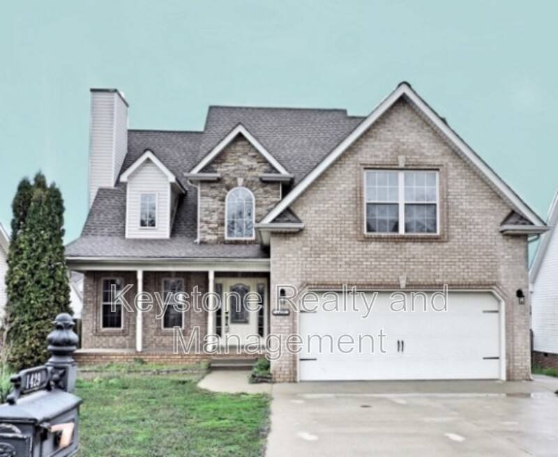 House for rent at 1429 Bruceton Dr, Clarksville, TN 37042