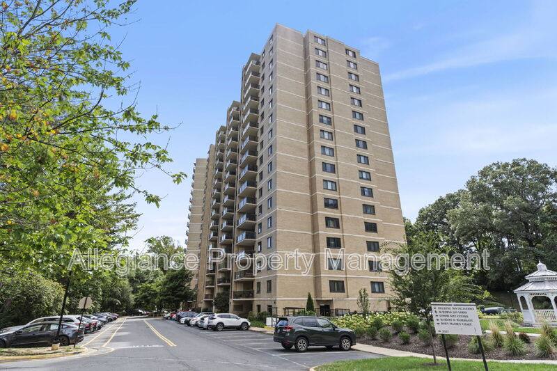 Condo for rent at 309 Yoakum Parkway #1705, Alexandria, VA 22304
