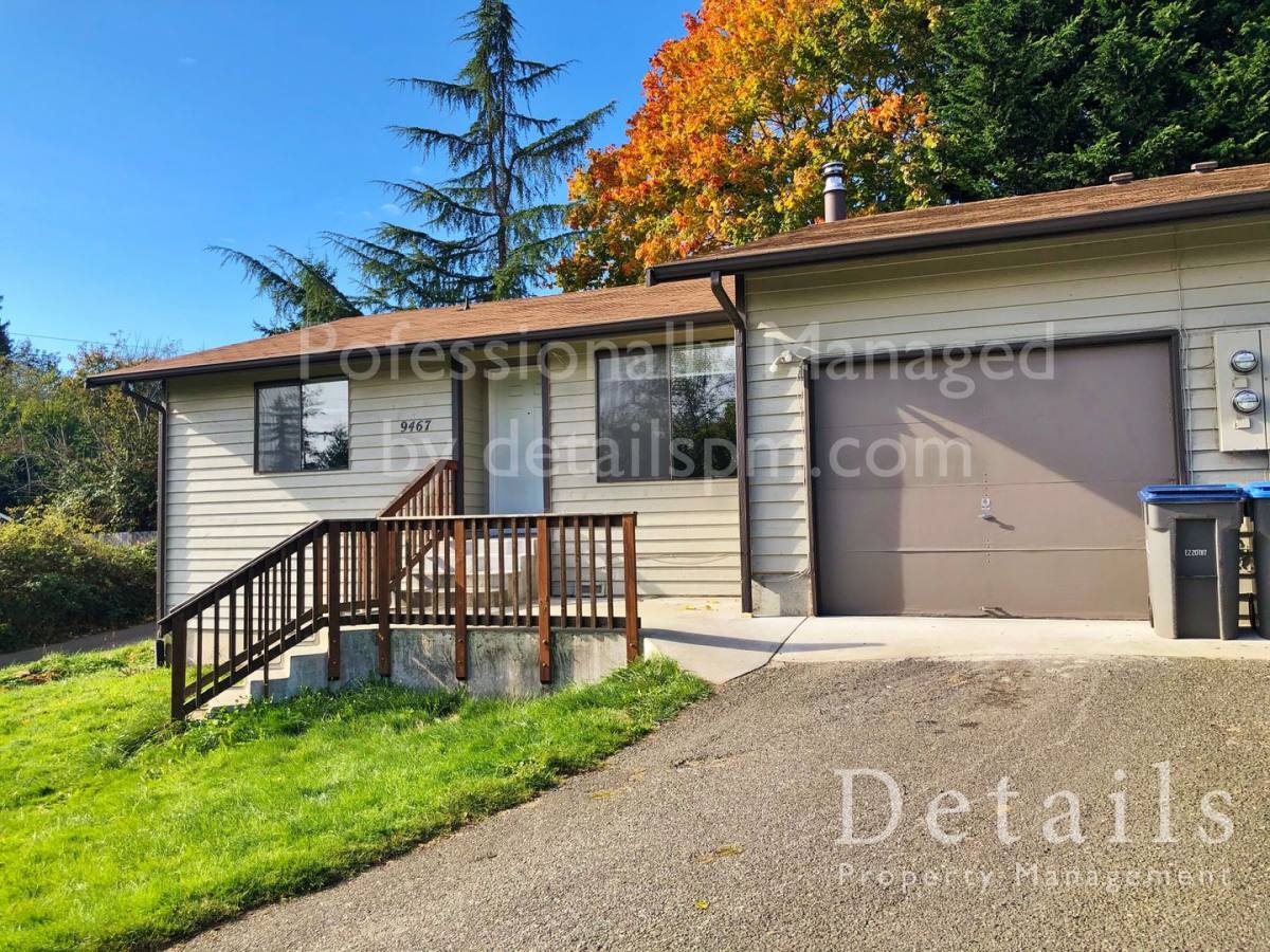 Townhouse for rent at 9467 9469 Silverdale Loop Rd NW, Silverdale, WA 98383