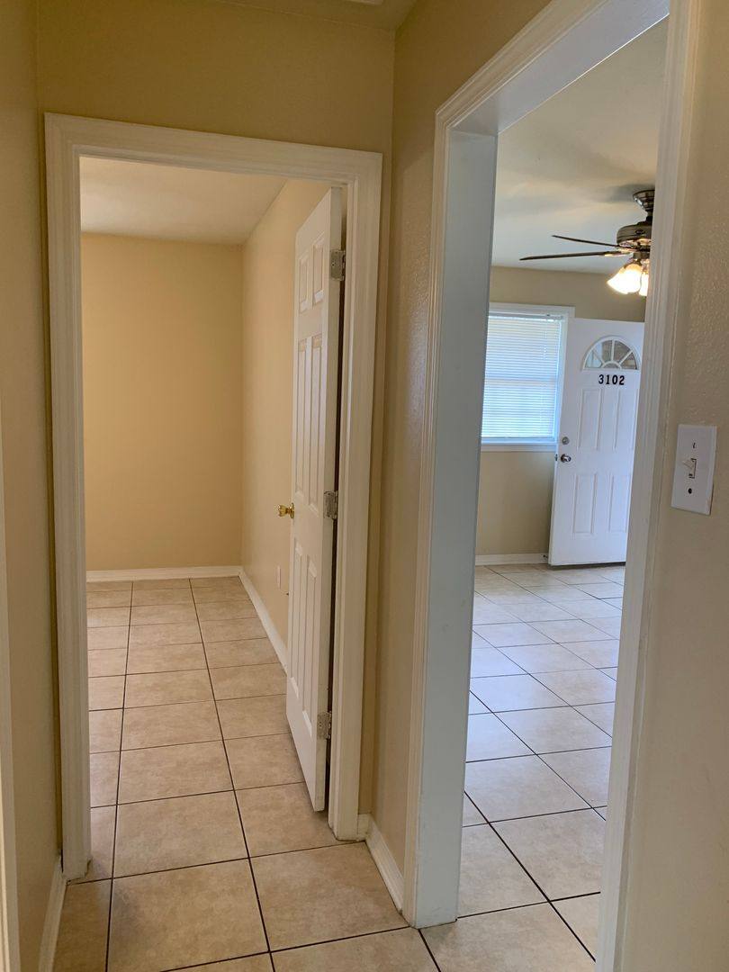 Apartment for rent at 3100-02 Pakenham Dr, Chalmette, LA 70043