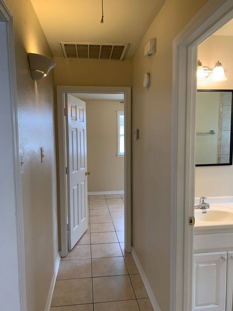 Apartment for rent at 3100-02 Pakenham Dr, Chalmette, LA 70043