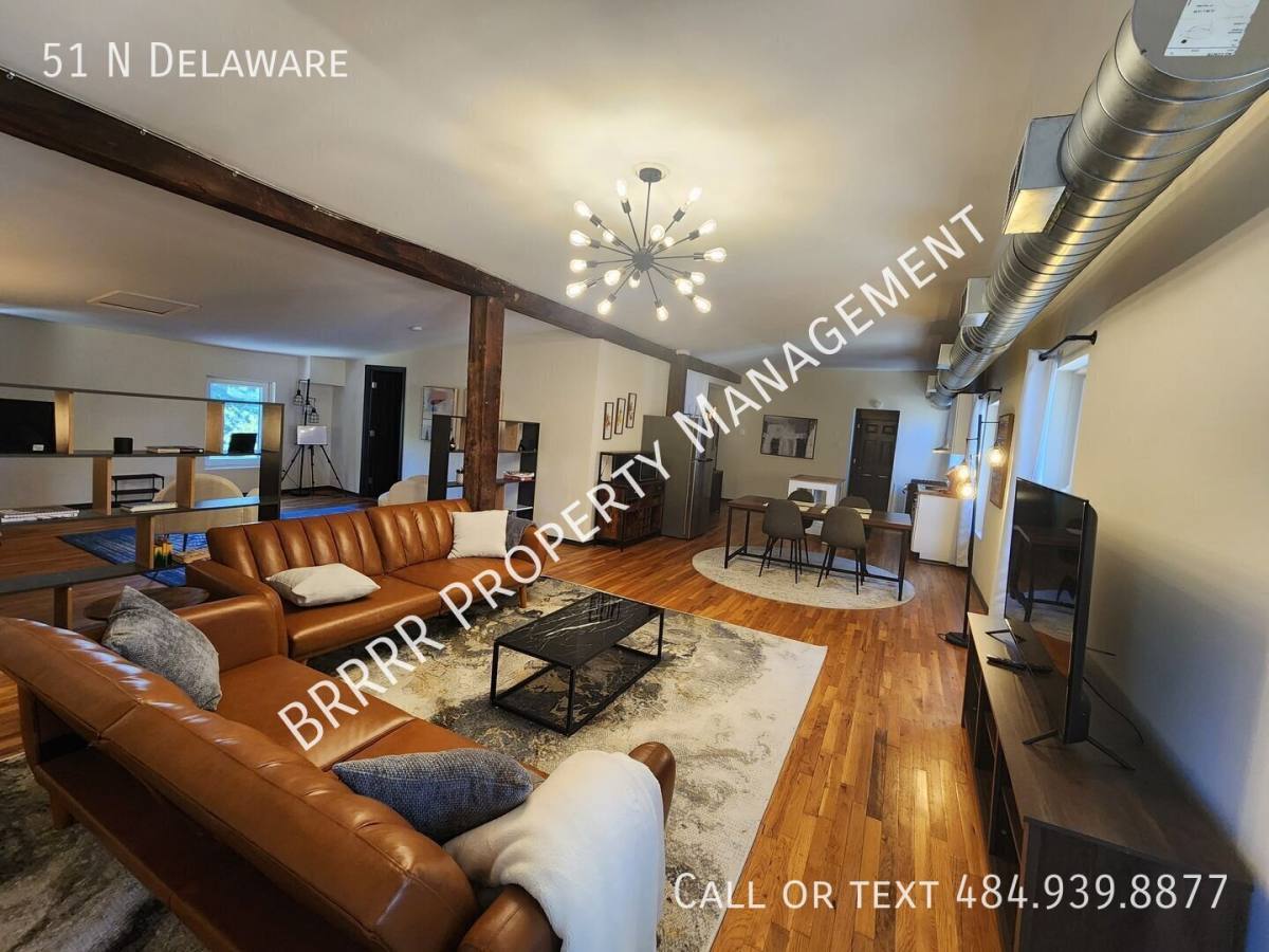 Apartment for rent at 51 N Delaware, Easton, PA 18042