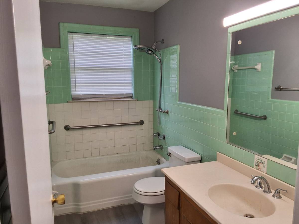 House for rent at 320 Meadow Lane, Elizabethtown, KY 42701