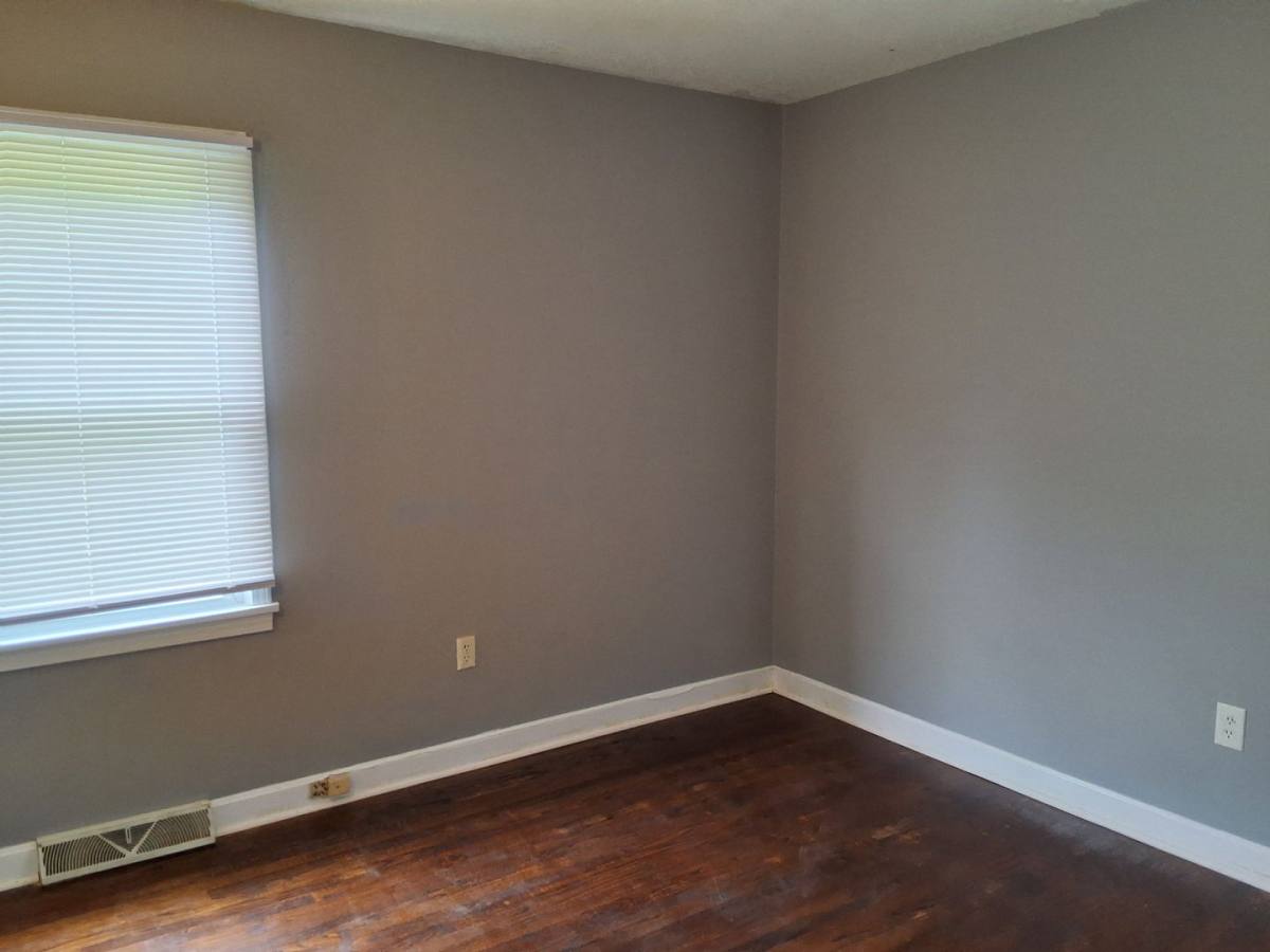 House for rent at 320 Meadow Lane, Elizabethtown, KY 42701