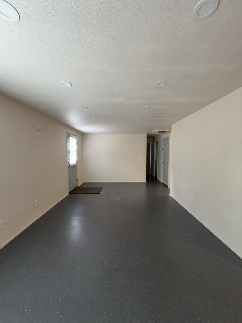 Apartment for rent at 13590 Eastlake Dr Extension, Clearlake, CA 95422