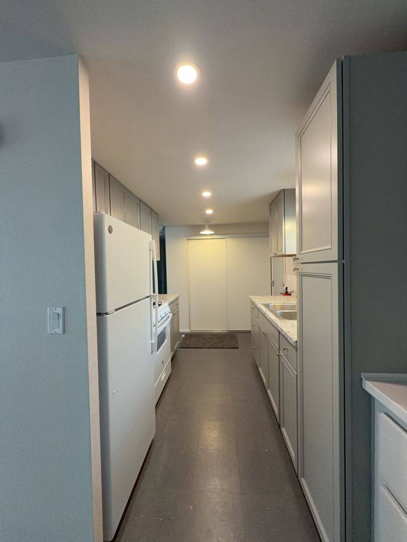 Apartment for rent at 13590 Eastlake Dr Extension, Clearlake, CA 95422