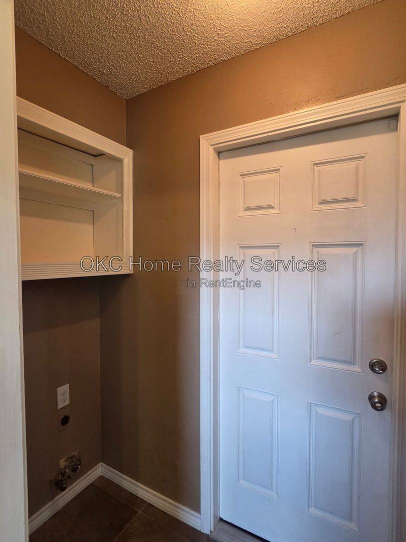 House for rent at 1012 Cooper Lane, Yukon, OK 73099