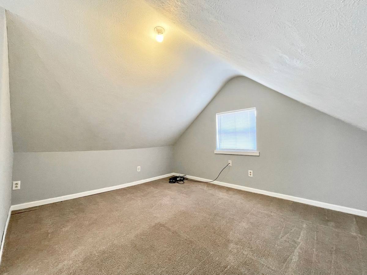 House for rent at 817 Fenimore Ave, Kalamazoo, MI 49048