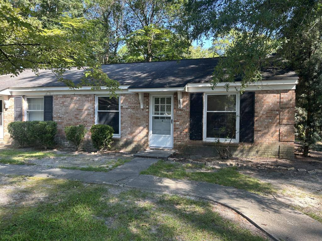 Apartment for rent at 605-A Garland Dr, Florence, SC 29501