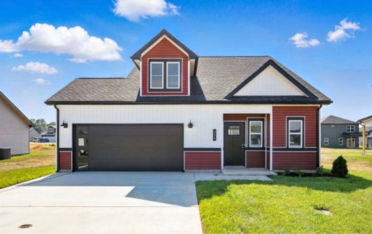 House for rent at 354 Galway Dr, Clarksville, TN 37042
