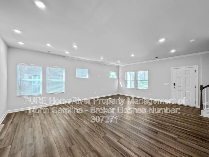 House for rent at 3317 Lisburn St, Charlotte, NC 28227