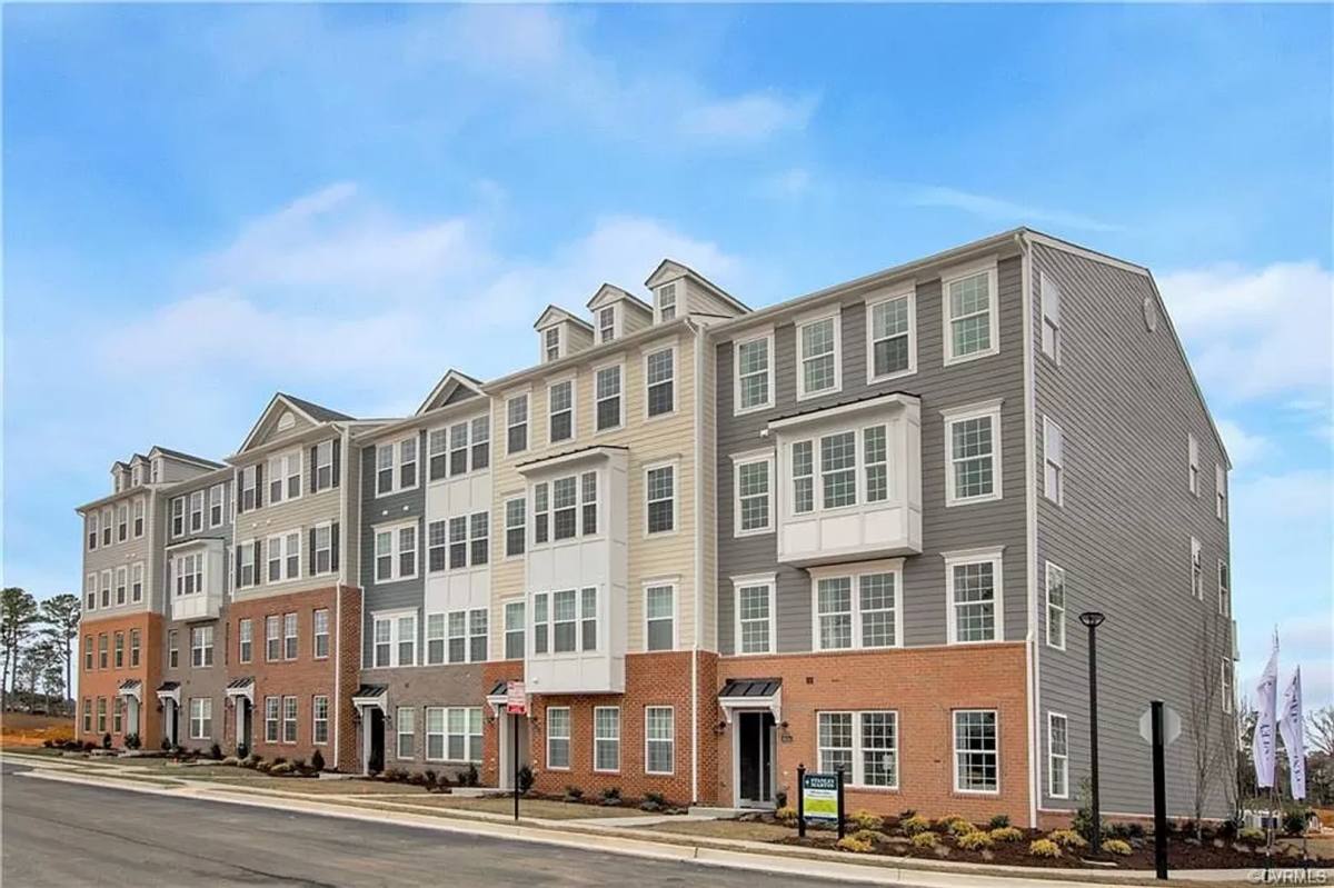 Townhouse for rent at 4655 Wistar Creek Dr #A, Henrico, VA 23228