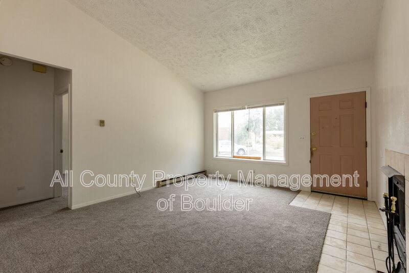 Condo for rent at 841 Crisman Dr #2, Longmont, CO 80501