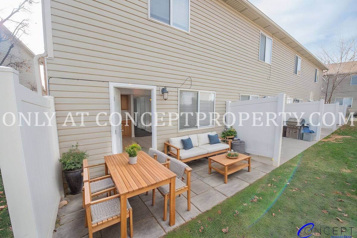 Apartment for rent at 1505 N Angel St, Layton, UT 84041