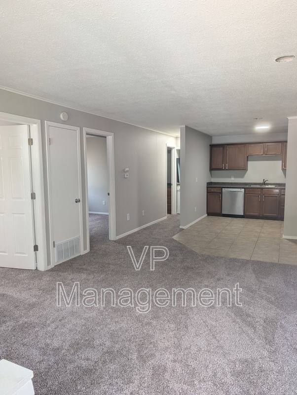 Condo for rent at 2218 Emerald Dr #3, Davenport, IA 52804