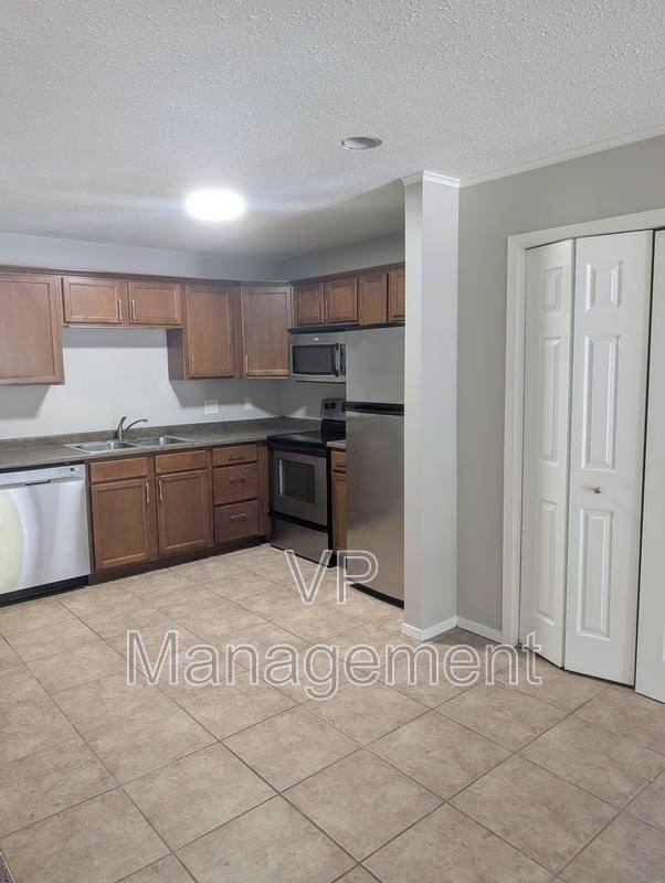 Condo for rent at 2218 Emerald Dr #3, Davenport, IA 52804
