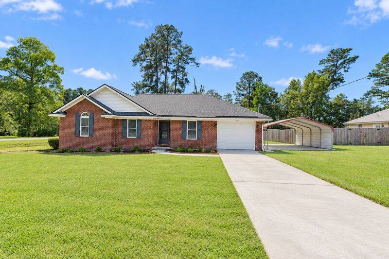House for rent at 105 E 9th St, Rincon, GA 31326