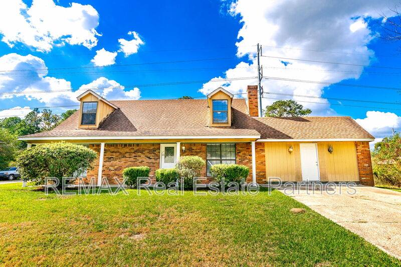 House for rent at 605 Hacienda Ave, Hattiesburg, MS 39402