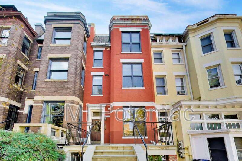 Condo for rent at 1952 Calvert St NW #1, Washington, DC 20009