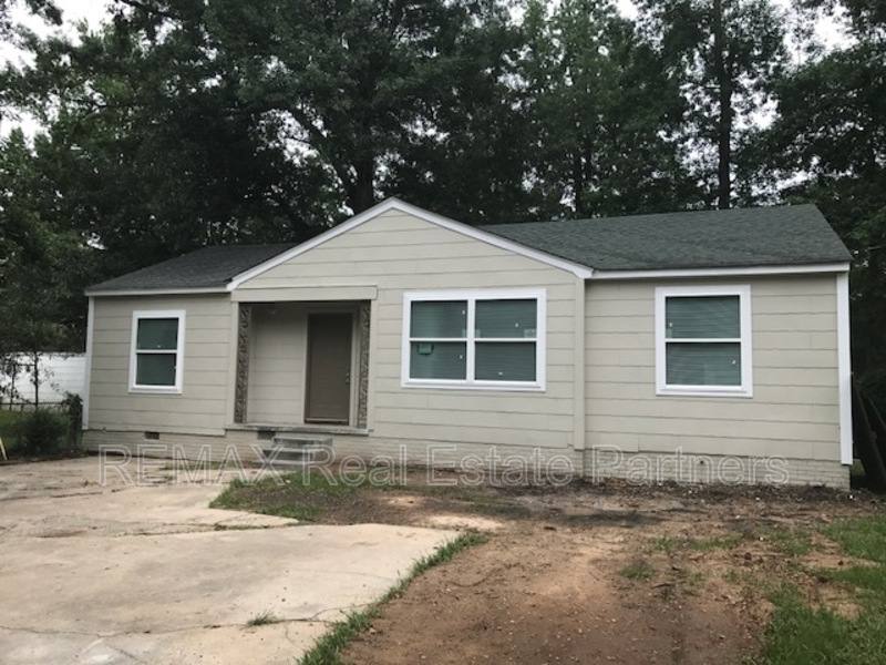 House for rent at 515 Melba Ave, Hattiesburg, MS 39401