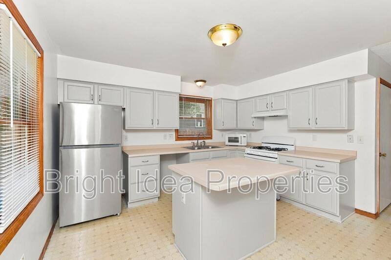 House for rent at 2324 Emerson Ave N, Minneapolis, MN 55411