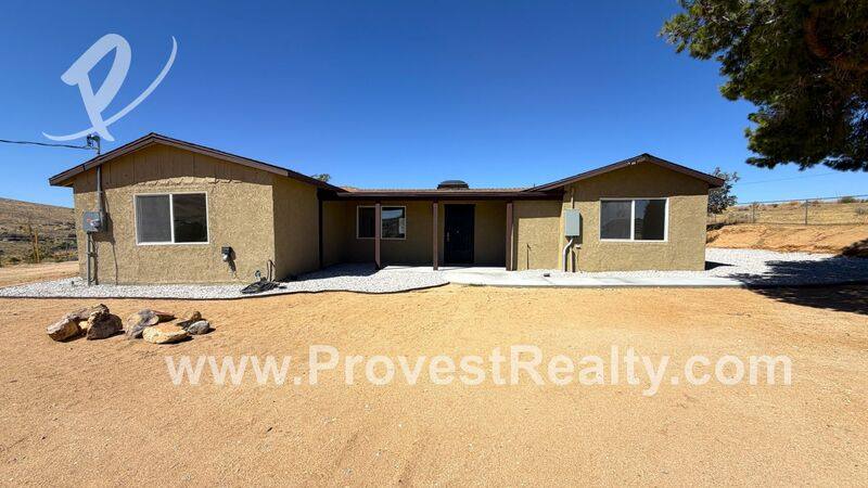 House for rent at 9626 Buena Vista St, Apple Valley, CA 92308