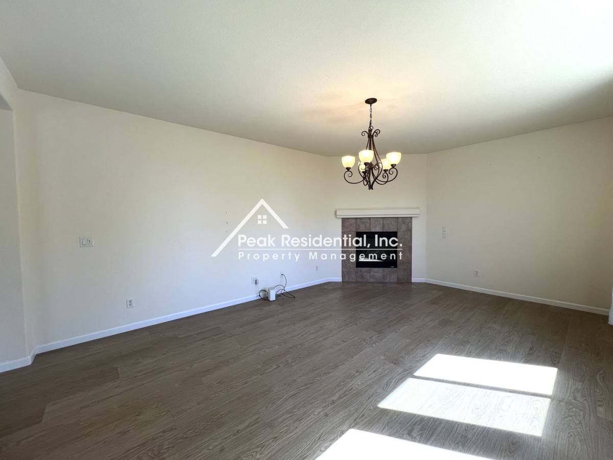 House for rent at 8220 Sheldon Place Dr, Elk Grove, CA 95624