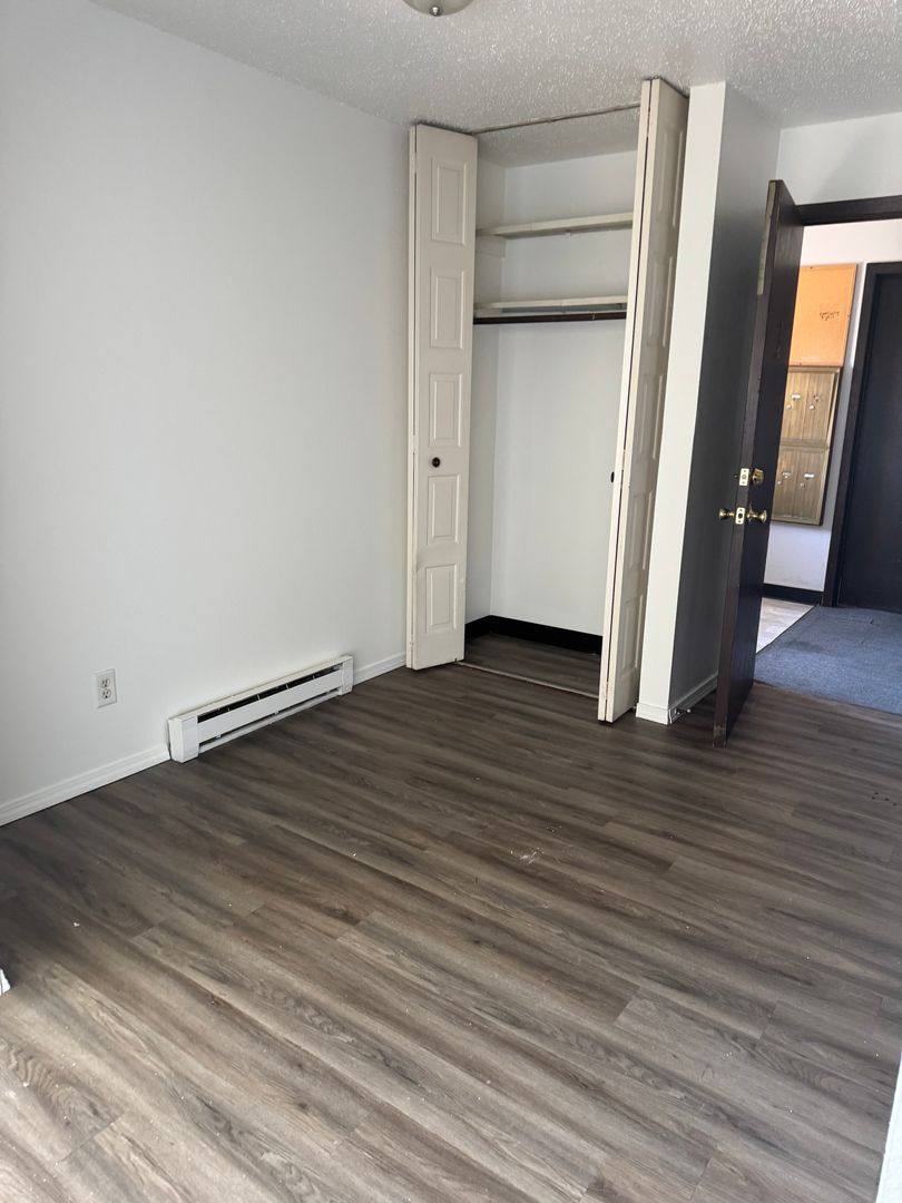 Apartment for rent at 220 E Gateway Dr NW, East Grand Forks, MN 56721