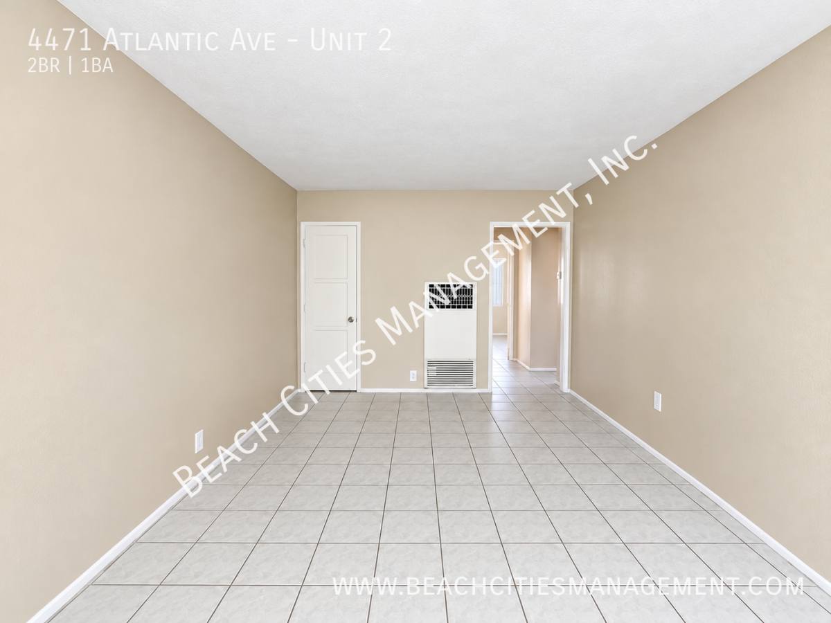 Apartment for rent at 4471 Atlantic Ave #2, Long Beach, CA 90807