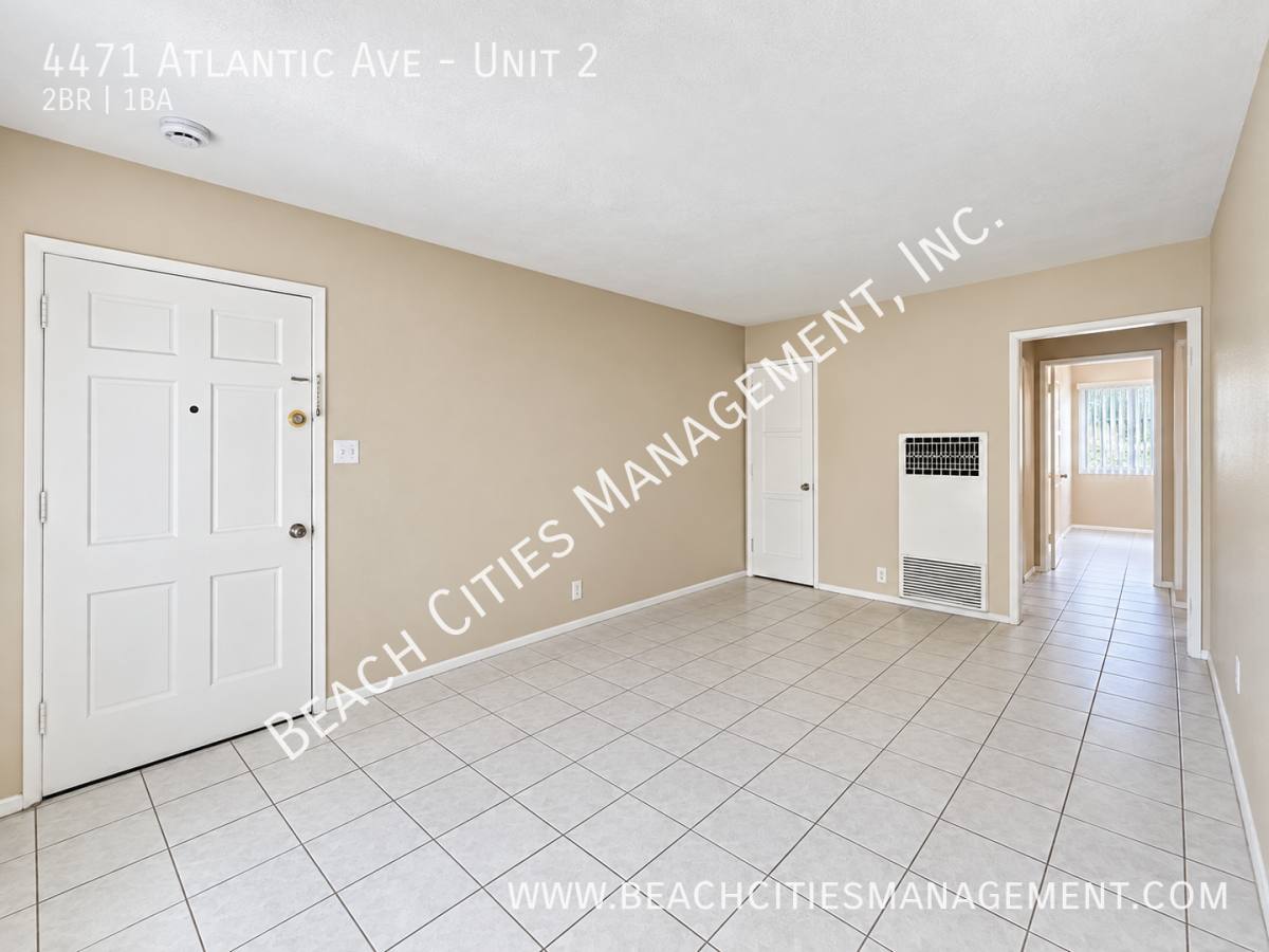 Apartment for rent at 4471 Atlantic Ave #2, Long Beach, CA 90807
