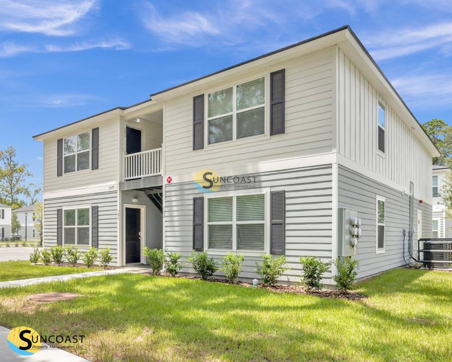 Apartment for rent at 11462 Oakfield Court #11462201, Jacksonville, FL 32258