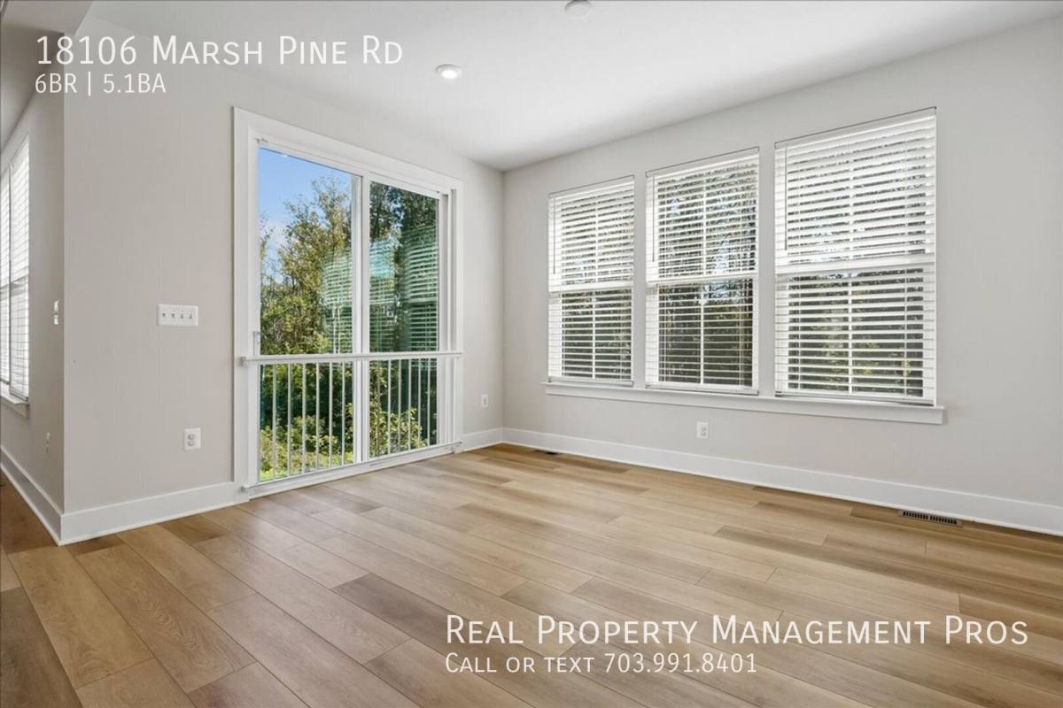 House for rent at 18106 Marsh Pine Rd, Dumfries, VA 22026