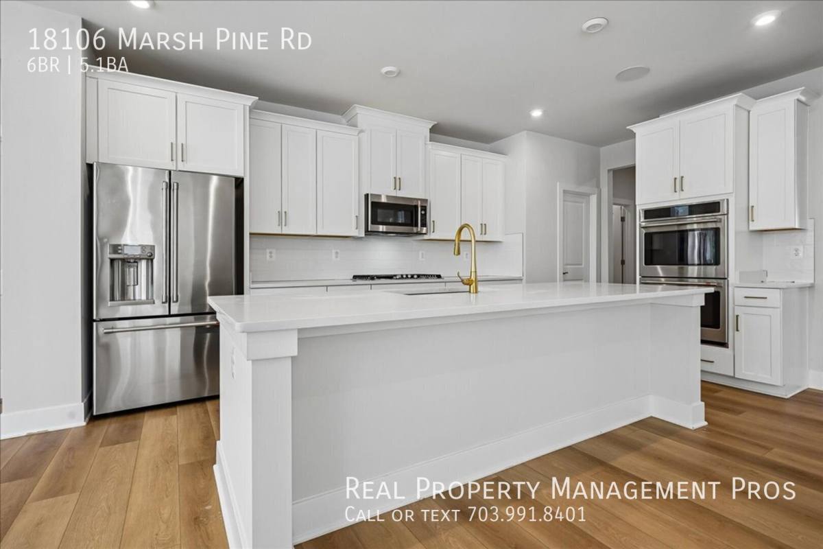 House for rent at 18106 Marsh Pine Rd, Dumfries, VA 22026