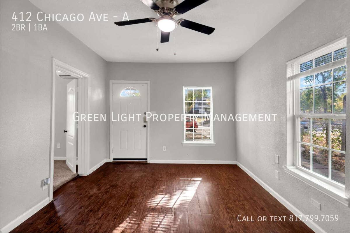 Apartment for rent at 412 Chicago Ave #A, Fort Worth, TX 76103