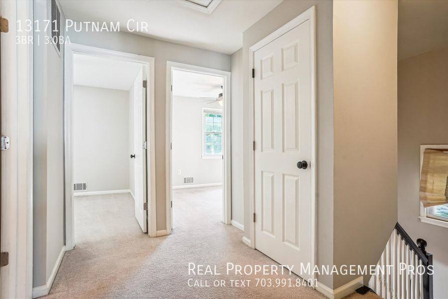 Townhouse for rent at 13171 Putnam Circle, Woodbridge, VA 22191
