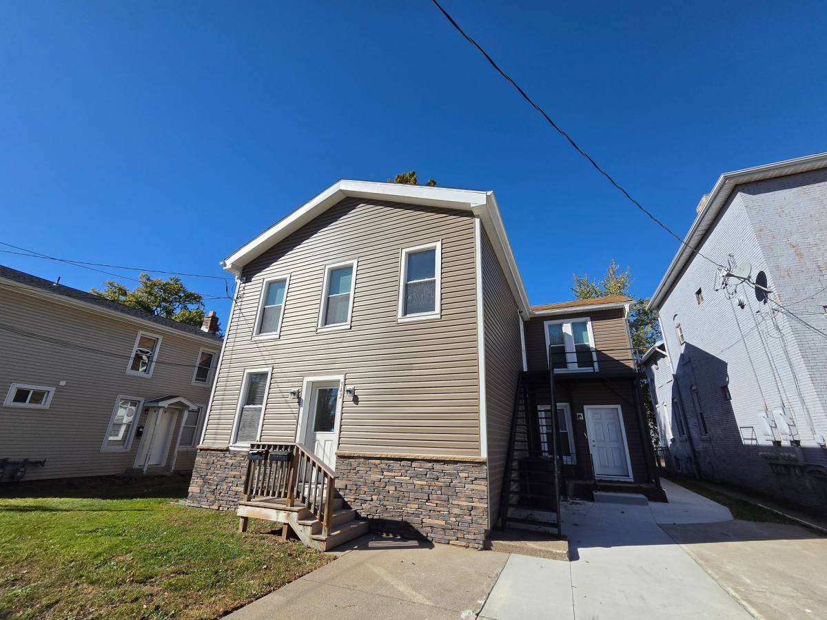 Apartment for rent at 342 W 5th St, Erie, PA 16507