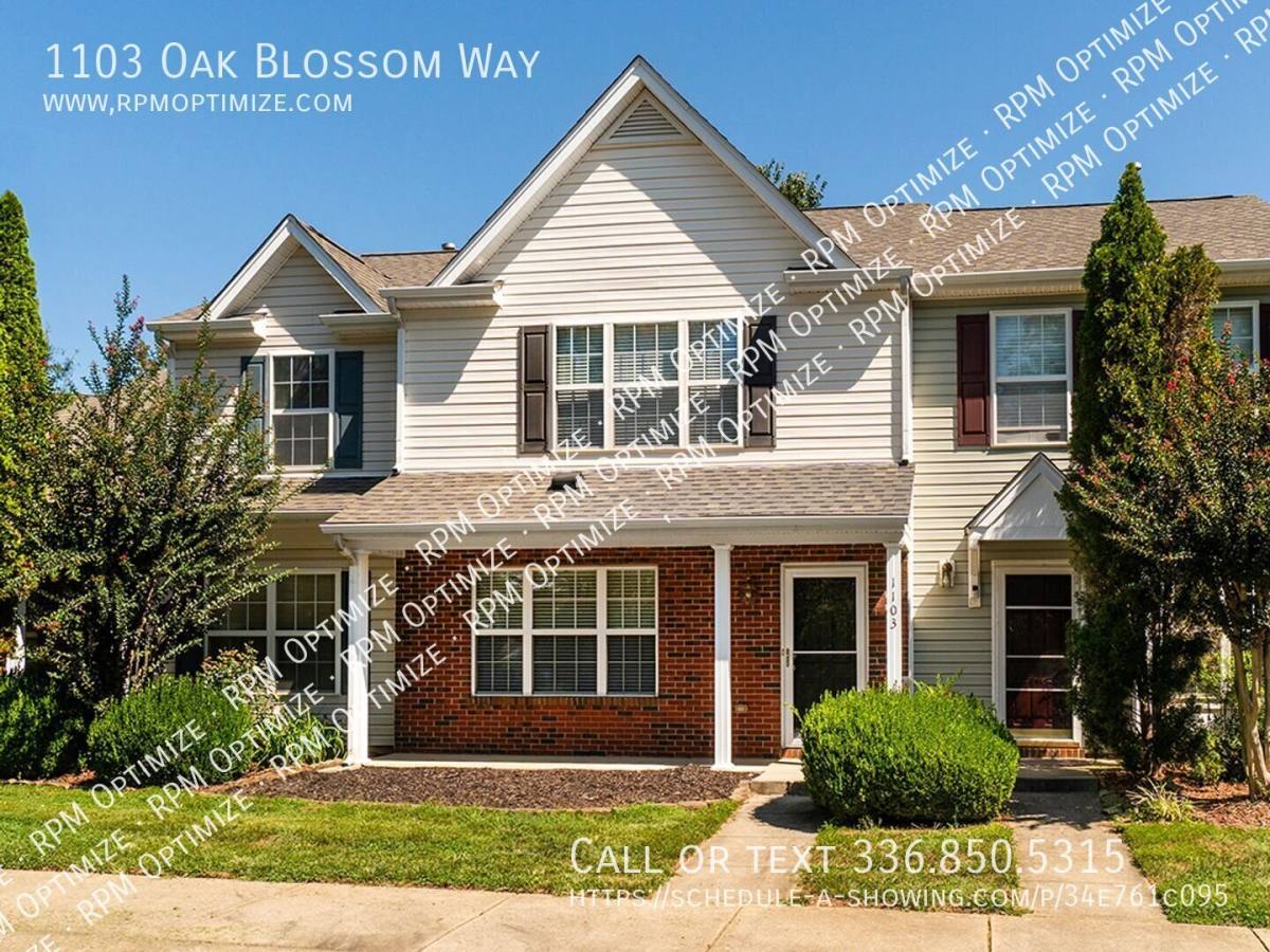 Townhouse for rent at 1103 Oak Blossom Way, Whitsett, NC 27377