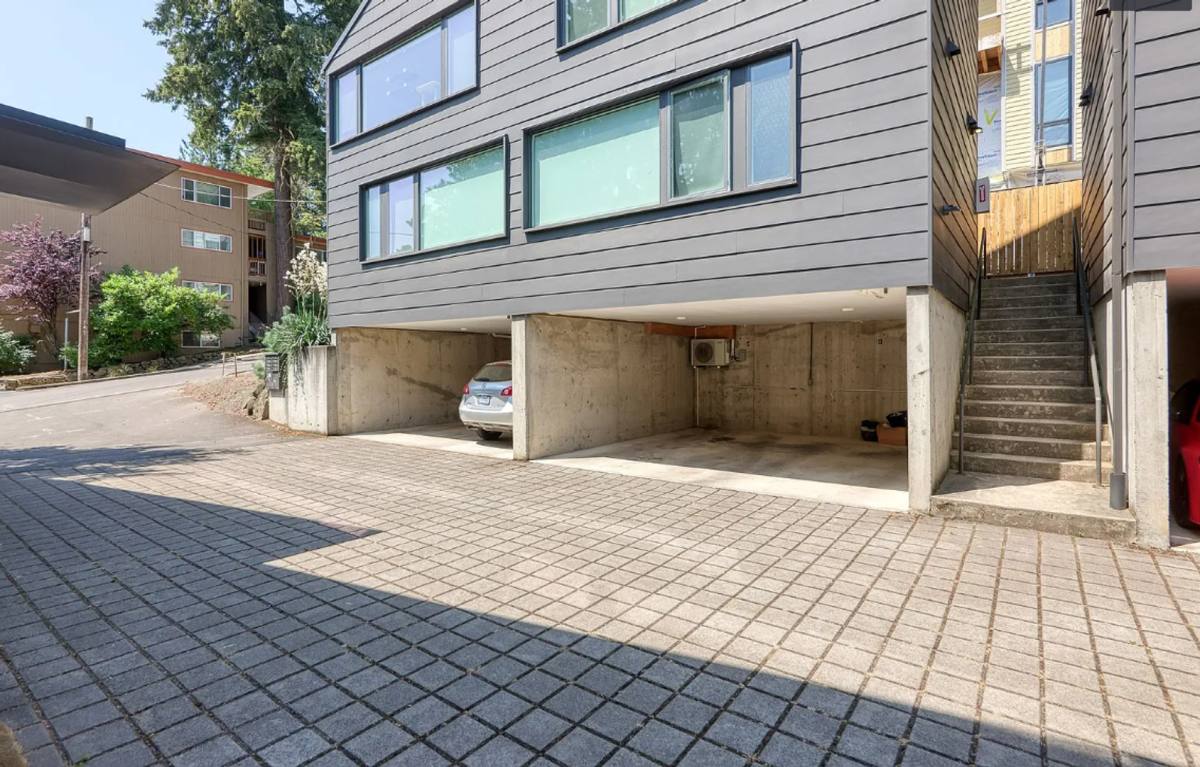 Townhouse for rent at 31 - 47 D Ave, Lake Oswego, OR 97034