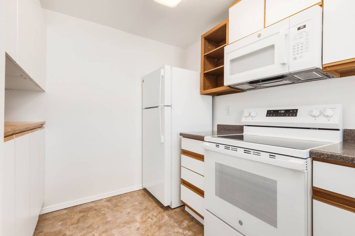 Condo for rent at 5000 Lake Washington Blvd NE #E202, Renton, WA 98056