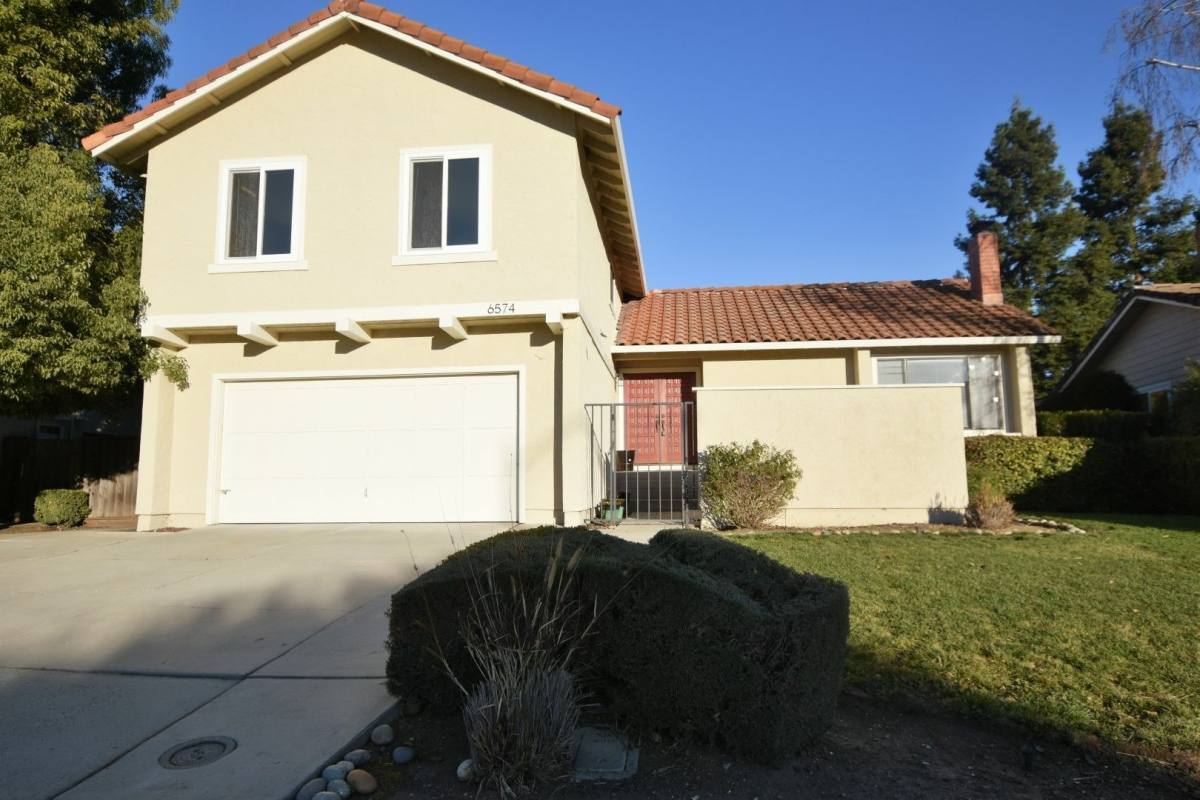 House for rent at 6574 Leyland Park Dr, San Jose, CA 95120