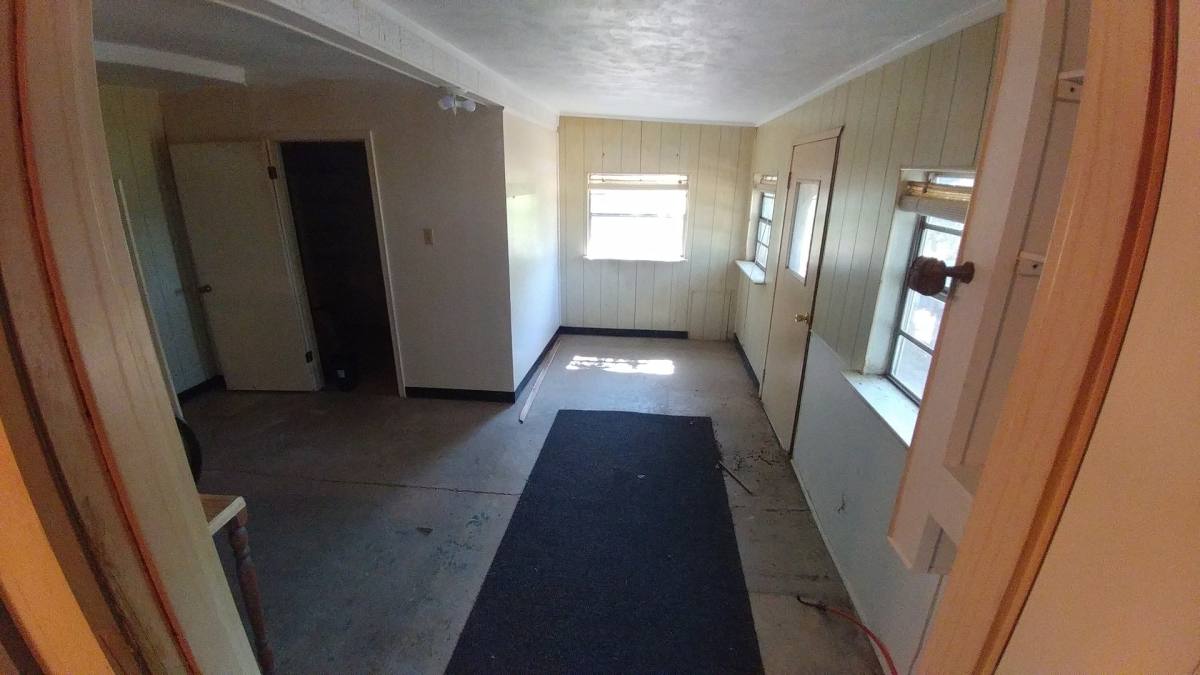 House for rent at 1123 Mitchell Rd, Irving, TX 75060