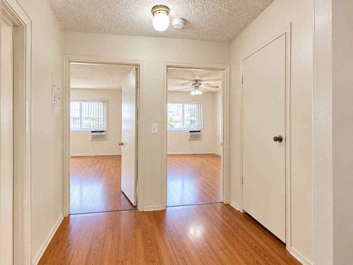 Apartment for rent at 606 E Palm Ave, Burbank, CA 91501