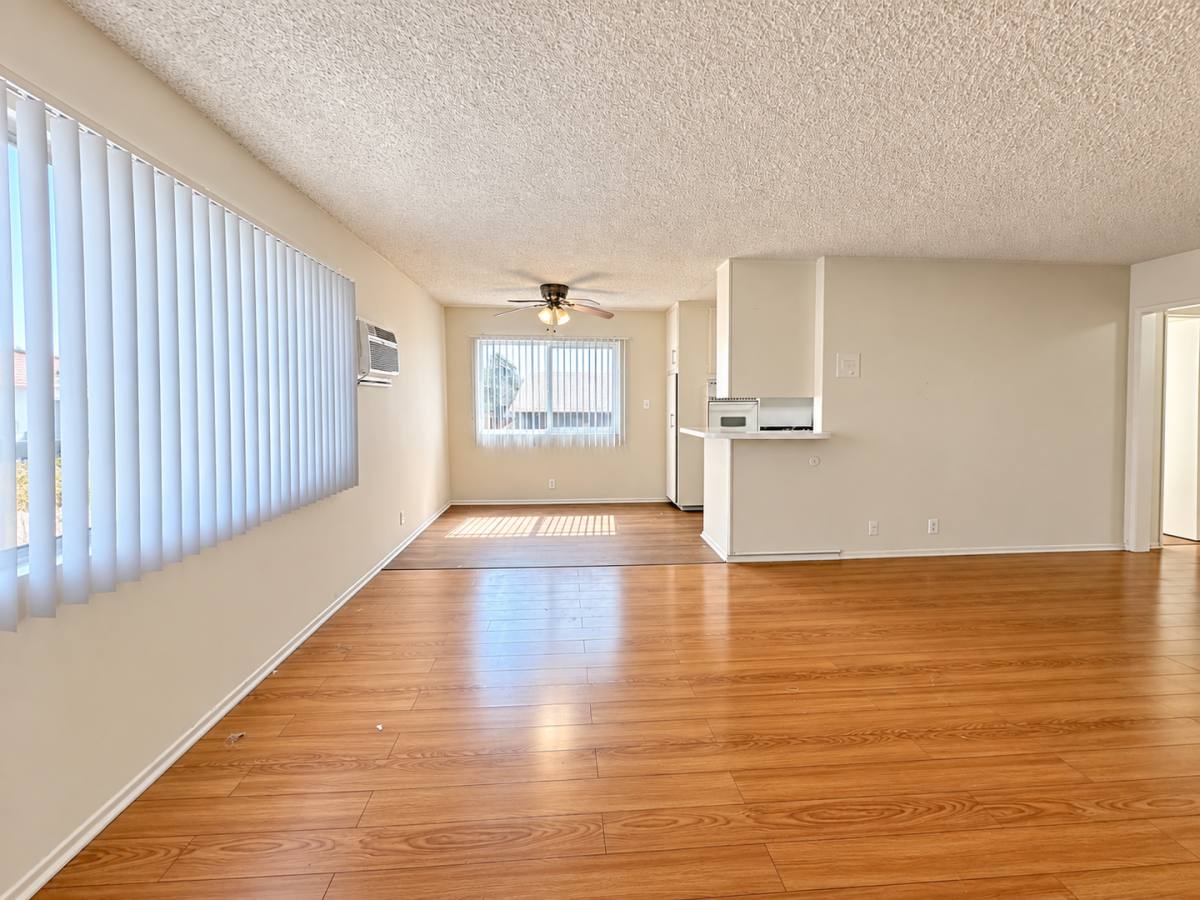 Apartment for rent at 606 E Palm Ave, Burbank, CA 91501