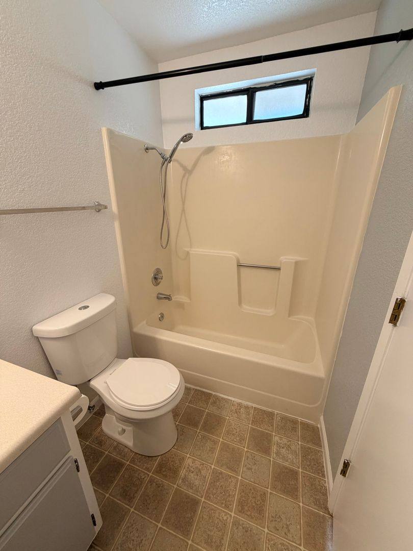 Apartment for rent at 2500 Jason Court, Anderson, CA 96007