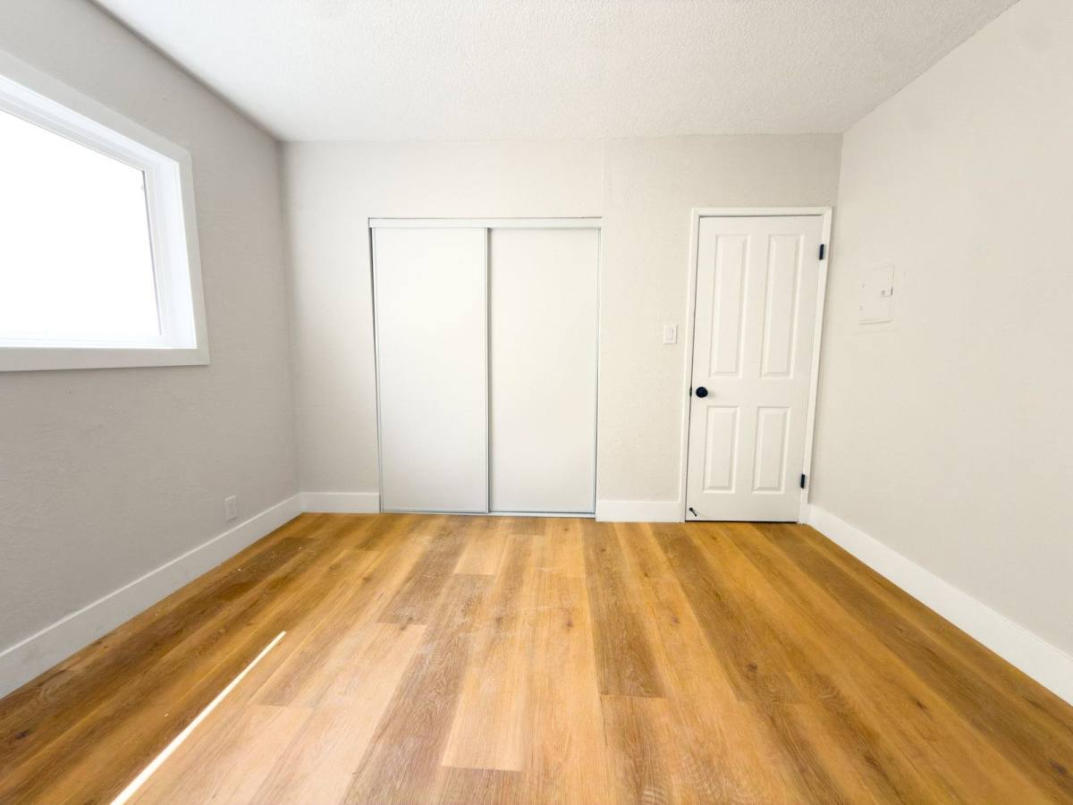 Apartment for rent at 8118 Western Ave, Los Angeles, CA 90047